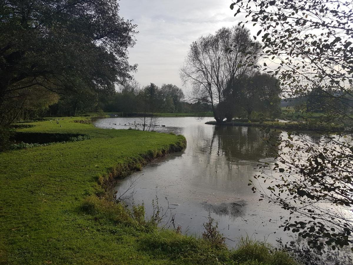 Roulotte Panoramique Du Moulin Bed & Breakfast Châtillon-sur-Marne Dış mekan fotoğraf